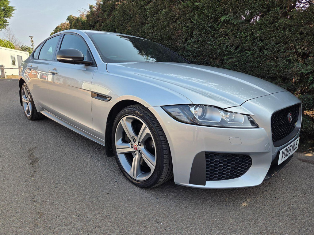 2019 Jaguar XF