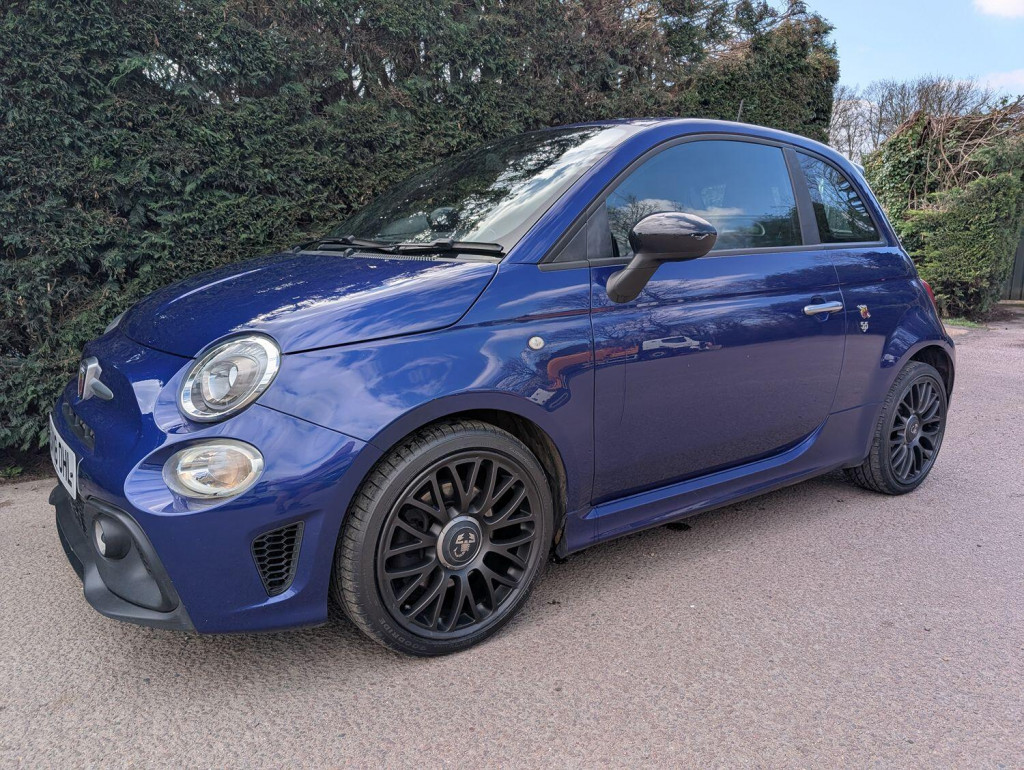 2018 Abarth 595