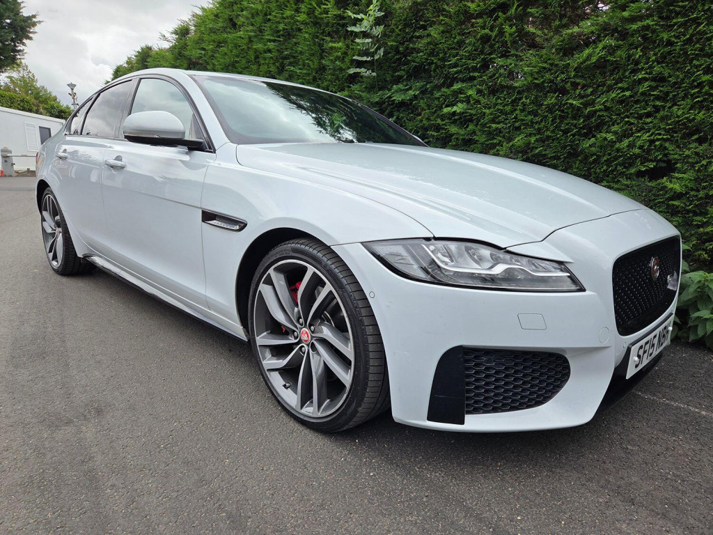 2015 Jaguar XF