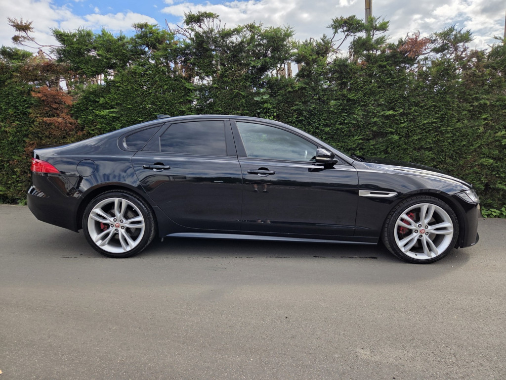2016 Jaguar XF