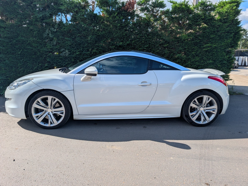 2015 Peugeot RCZ